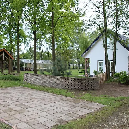 Het Mooie Uitzicht Bed & Breakfast 3*